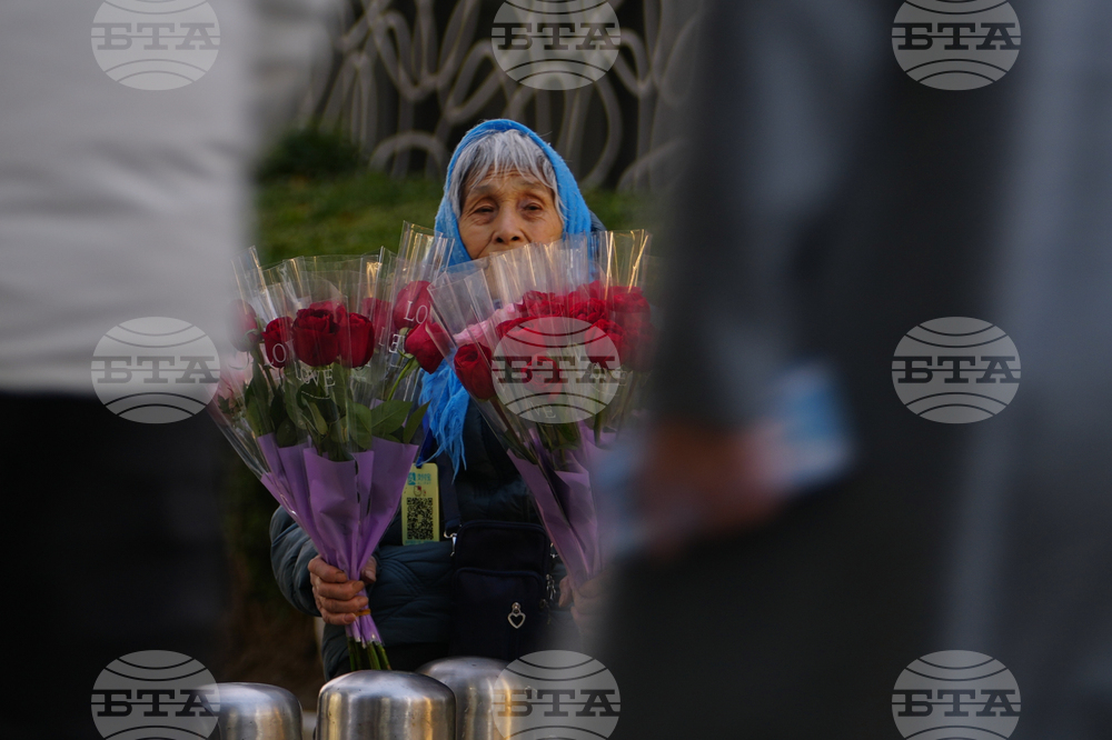 APTOPIX China Daily Life