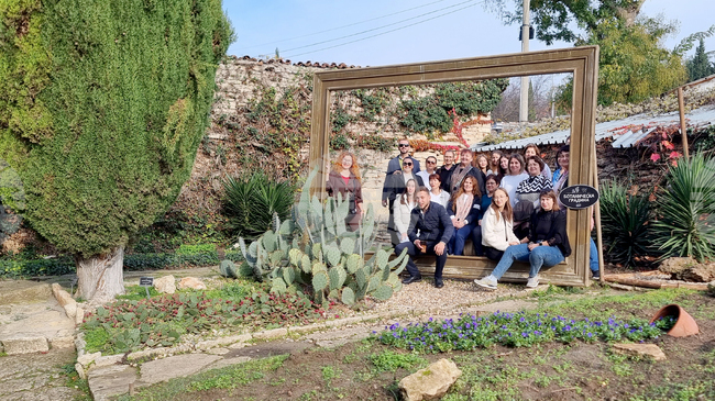 С урок по турски език и беседа по астрология приключи културната програма „Посоки Турция“ в „Двореца“ – Балчик