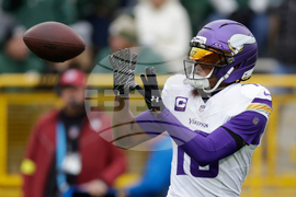 Vikings Packers Football