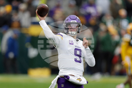 Vikings Packers Football