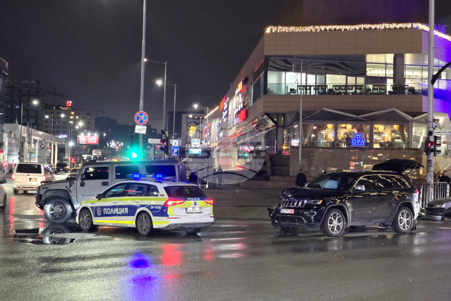 „Парадайс център“ - верижна катастрофа