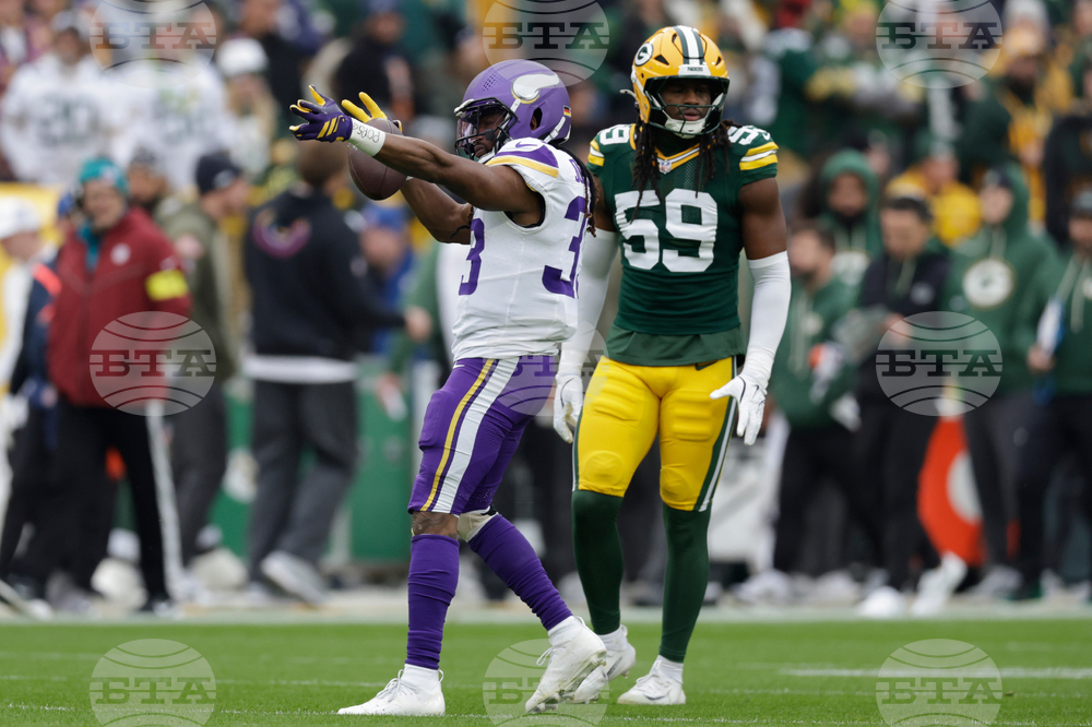 Vikings Packers Football