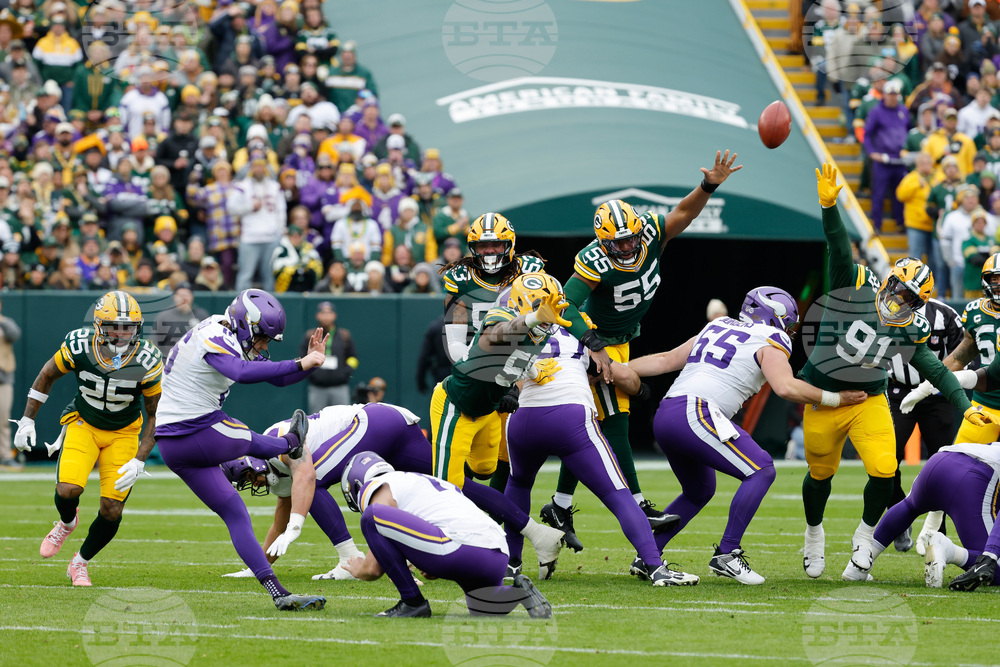 Vikings Packers Football
