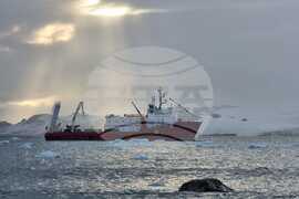 Ден 68 "Св. св. Кирил и Методий" поема към България тази нощ