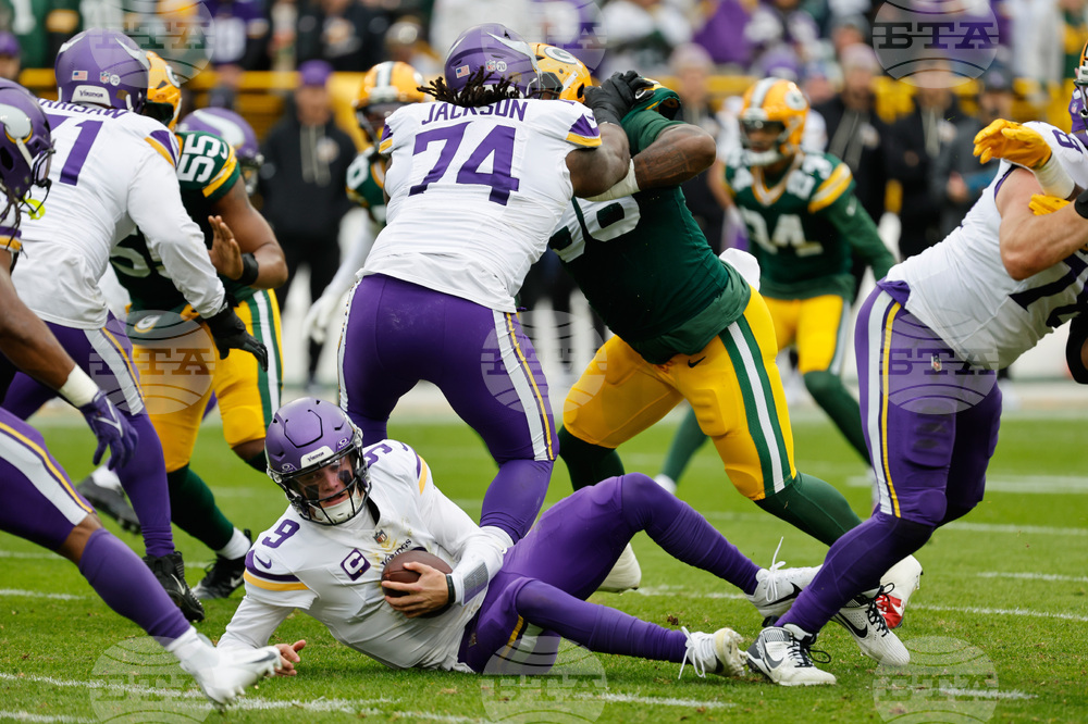 Vikings Packers Football