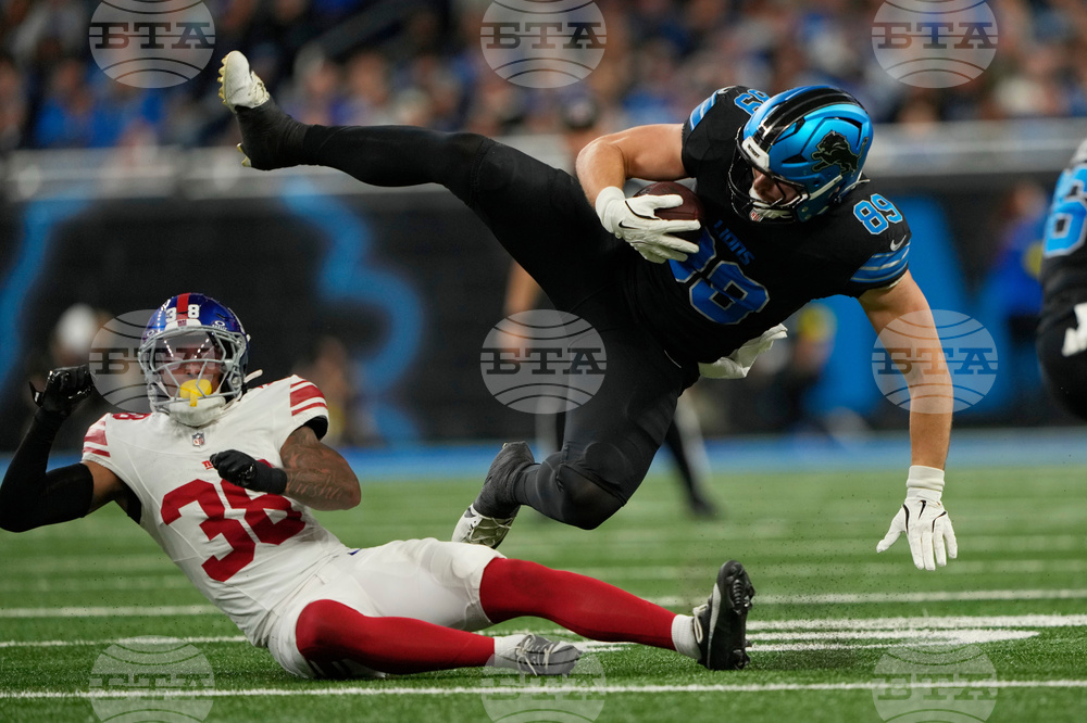 Giants Lions Football