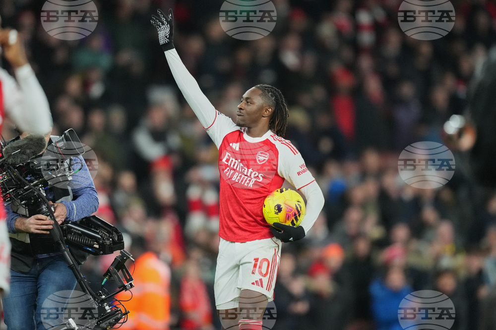 Езе стана четвъртият играч, отбелязал хеттрик в дербито на Северен Лондон