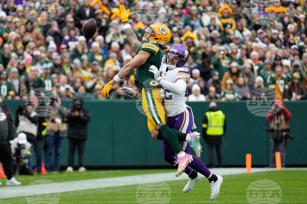 Vikings Packers Football