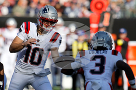 Patriots Bengals Football