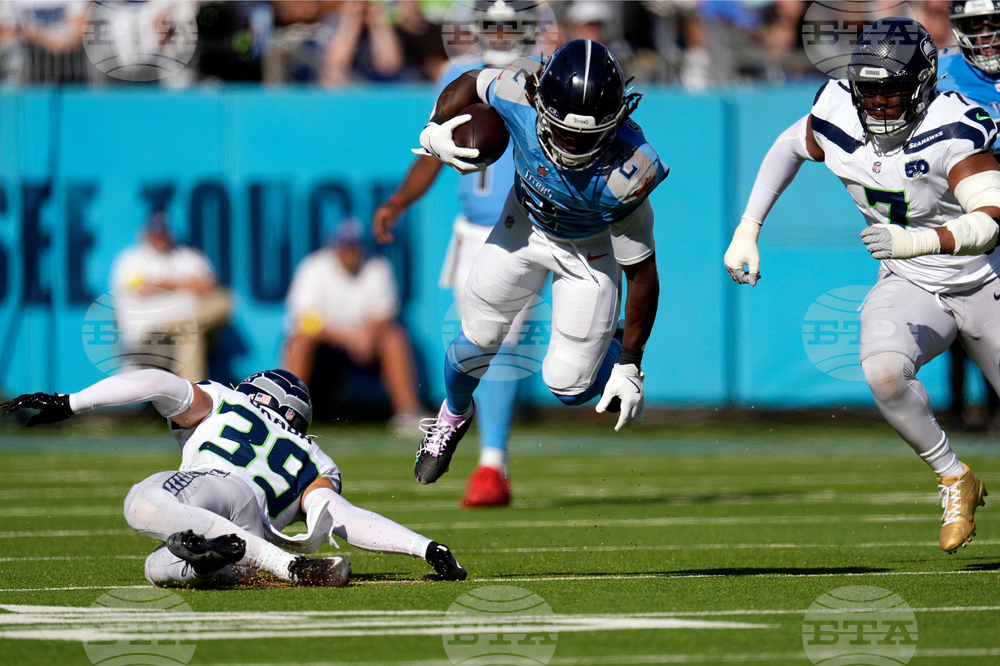 Seahawks Titans Football