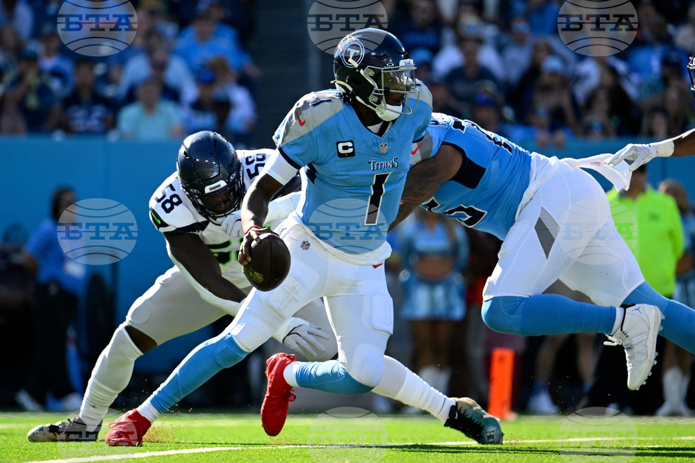 Seahawks Titans Football