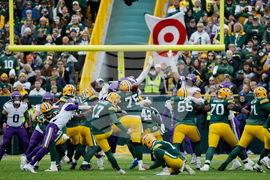 Vikings Packers Football