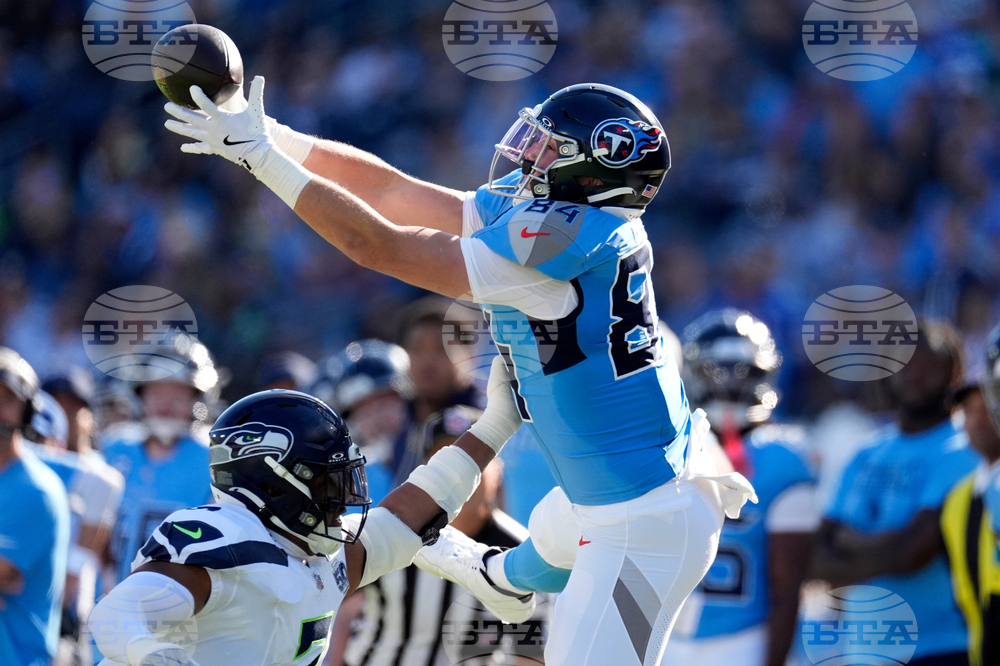 Seahawks Titans Football