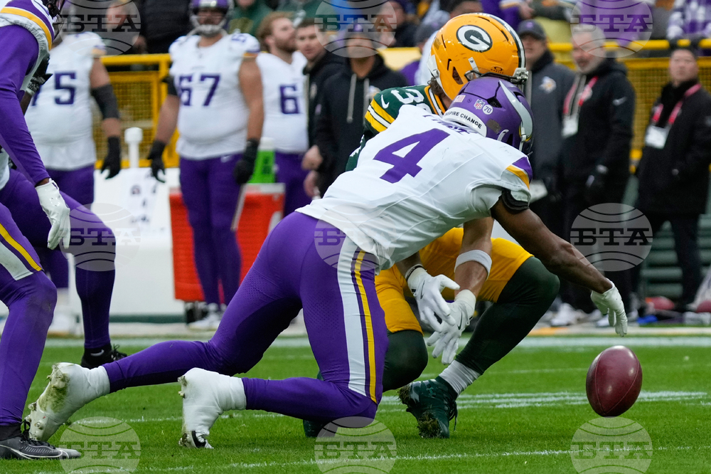 Vikings Packers Football