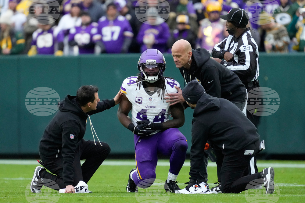 Vikings Packers Football