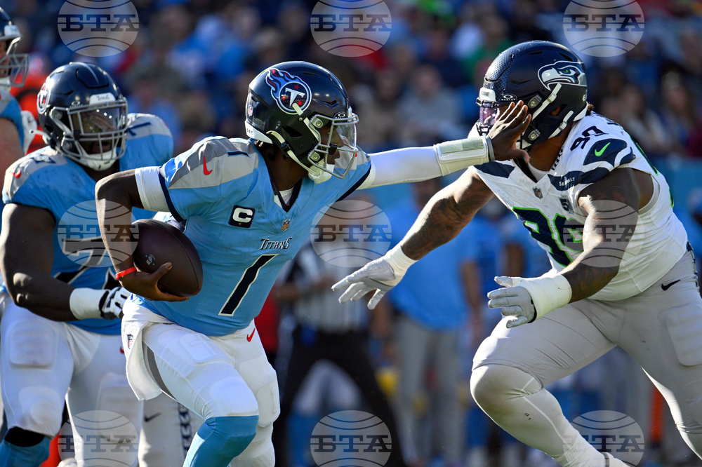 Seahawks Titans Football