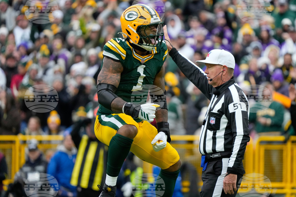 Vikings Packers Football