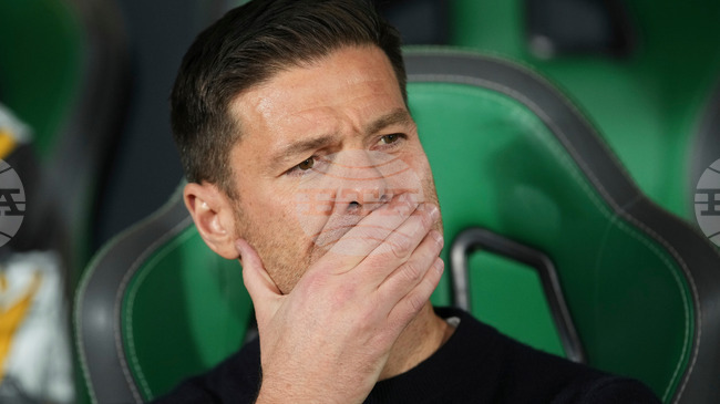 Реал Мадрид ще пътува за Атина със само един централен защитник в състава си