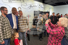 Darryl Strawberry Preaches