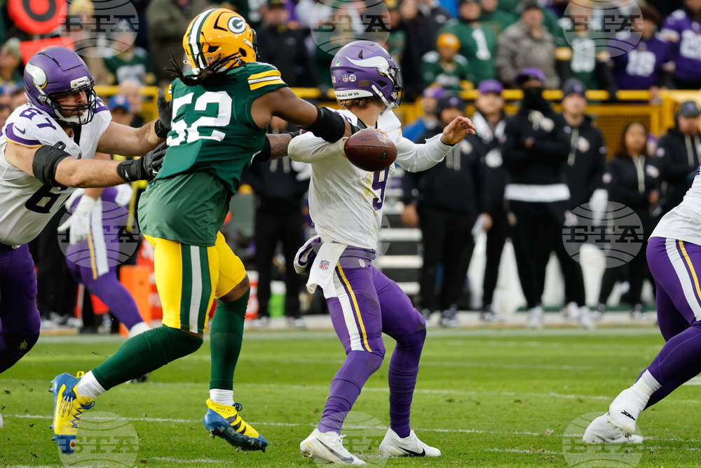 Vikings Packers Football