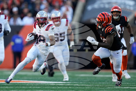 Patriots Bengals Football