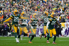 Vikings Packers Football