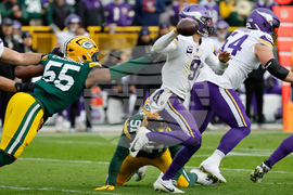 Vikings Packers Football