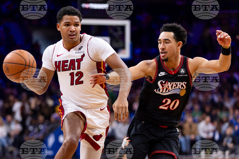 Heat 76ers Basketball