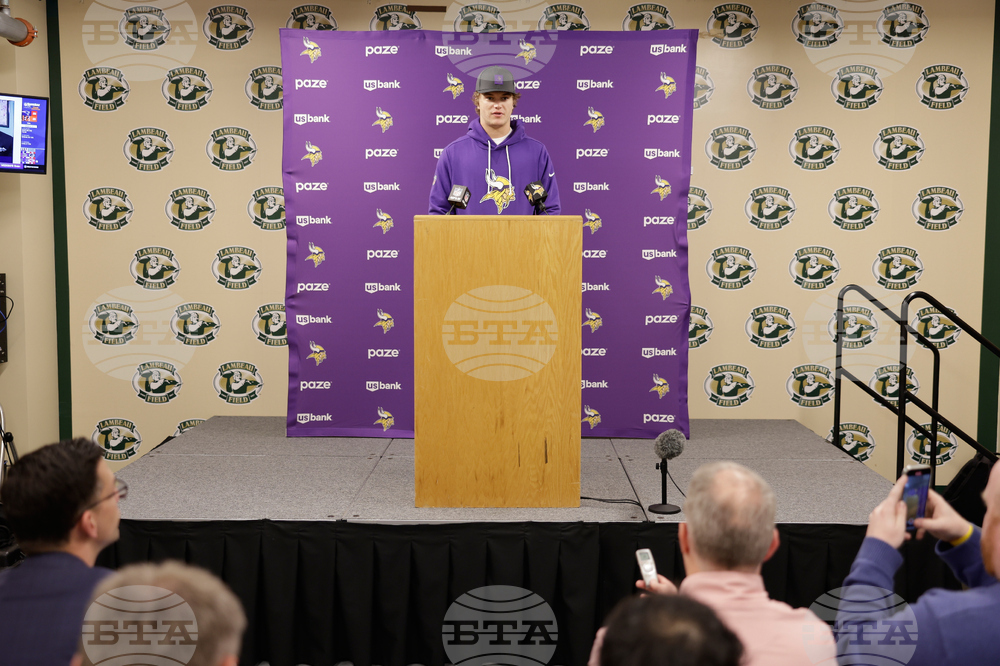 Vikings Packers Football