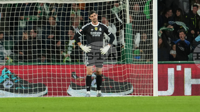 Тибо Куртоа пропуска мача на Реал Мадрид с Олимпиакос заради вирусно заболяване