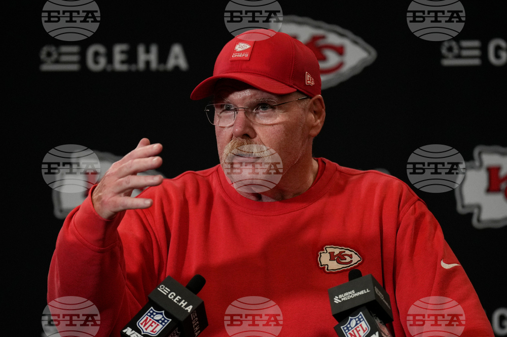 Colts Chiefs Football