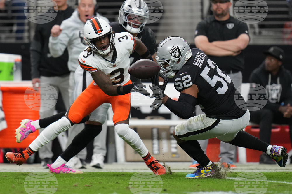 Browns Raiders Football