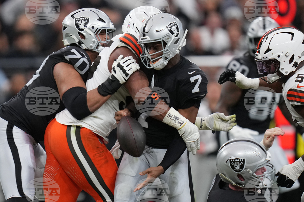 Browns Raiders Football