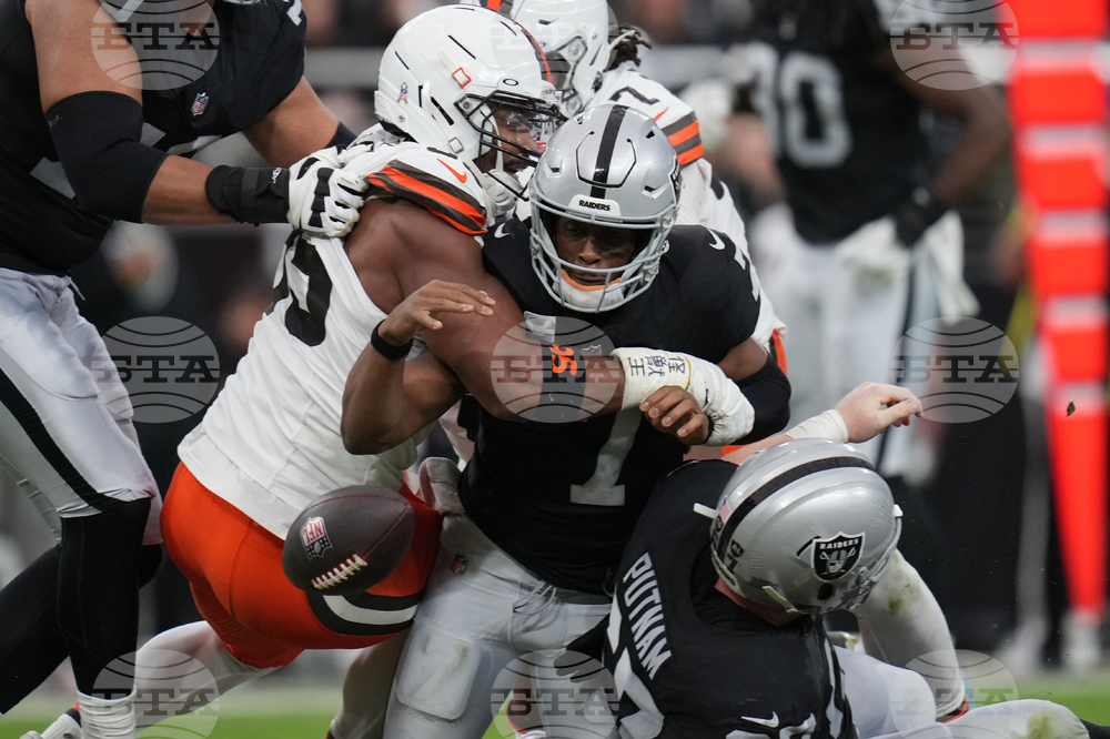 Browns Raiders Football