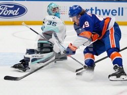 Kraken Islanders Hockey