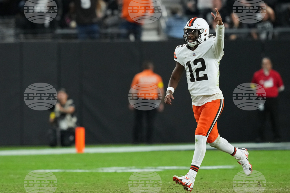 Browns Raiders Football