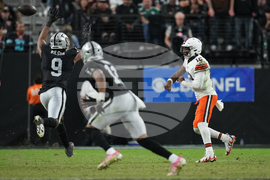 Browns Raiders Football