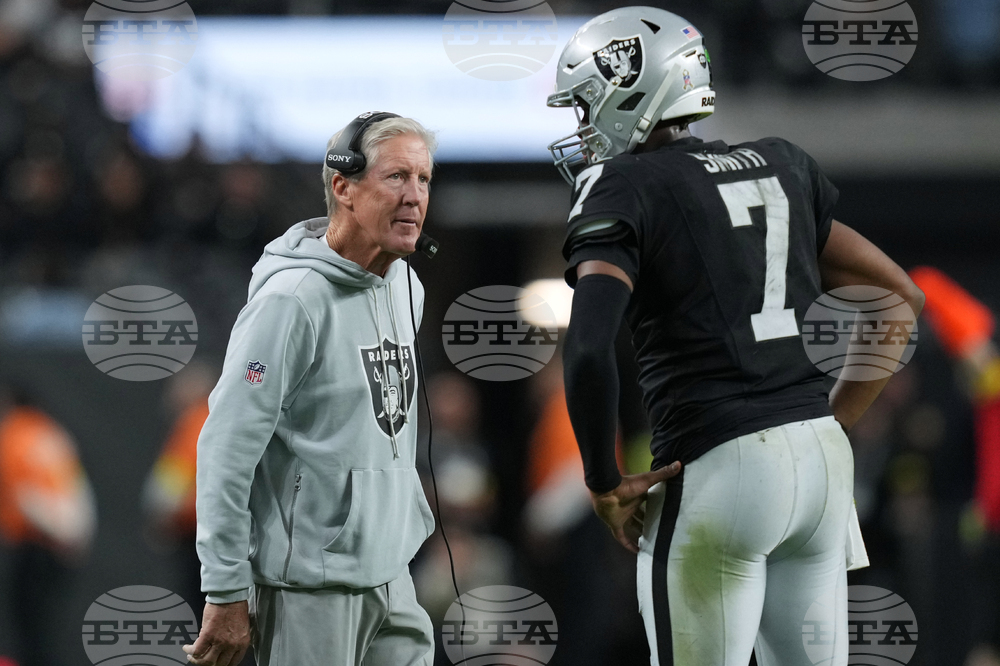 Browns Raiders Football