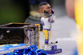 Buccaneers Rams Football