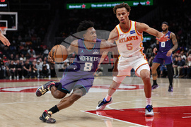 Hornets Hawks Basketball