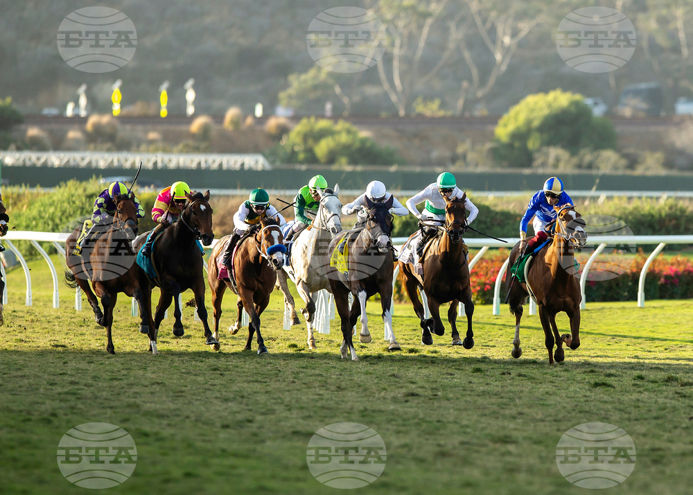 Del Mar Horse Racing