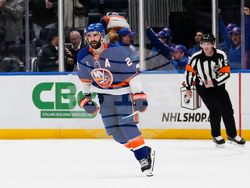 Kraken Islanders Hockey