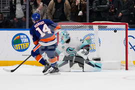 Kraken Islanders Hockey