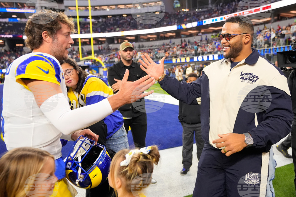 Buccaneers Rams Football