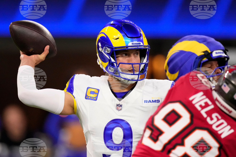 Buccaneers Rams Football