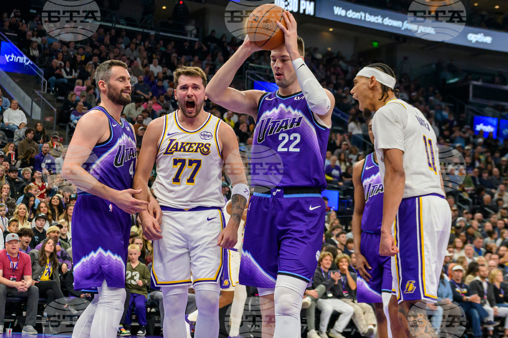 Lakers Jazz Basketball