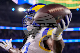 Buccaneers Rams Football