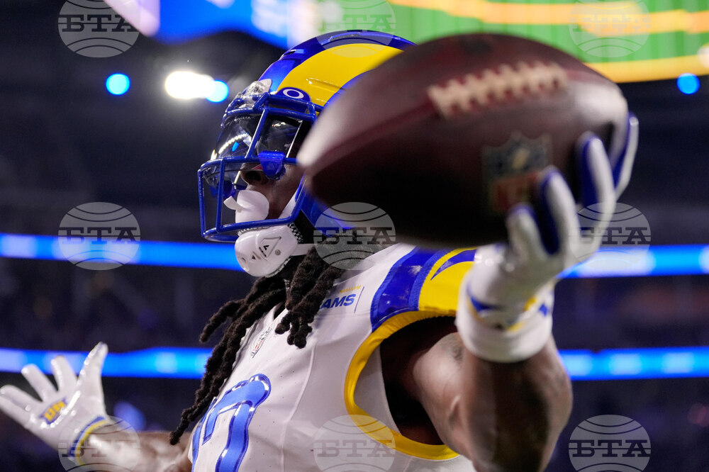 Buccaneers Rams Football