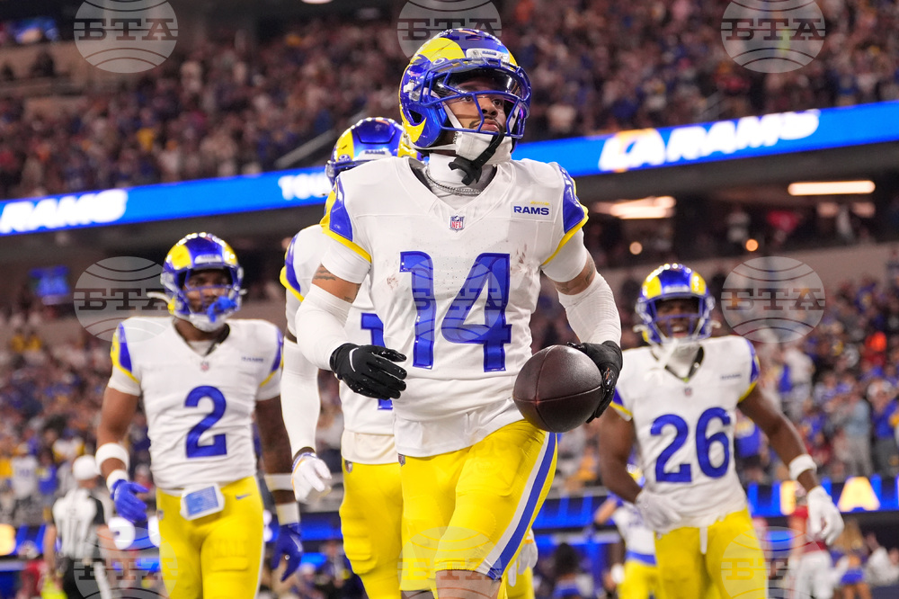 Buccaneers Rams Football