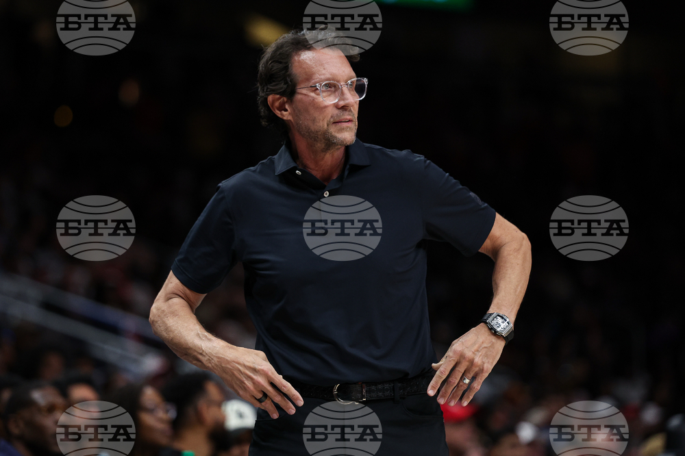 Hornets Hawks Basketball